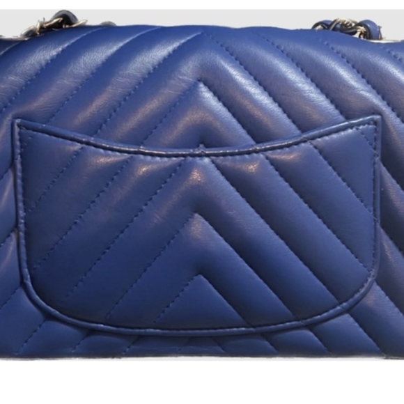 CHANEL CLASSIC MINI RECTANGLE FLAP - Picture 2 of 8